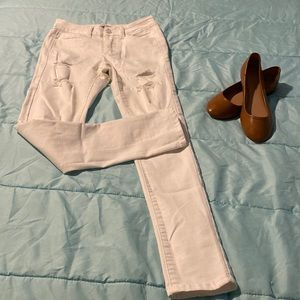 white semi-canvas pants